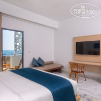 Arrival Beach and Spa Junior Suite with Balcony