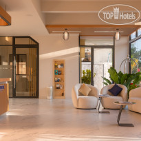 Arrival Beach and Spa Reception Area