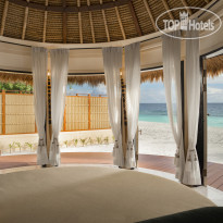 Banyan Tree Maldives Vabbinfaru Grand Beachfront Pool Villa -