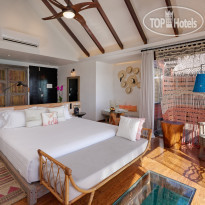 Grand Park Kodhipparu Ocean Water Villa