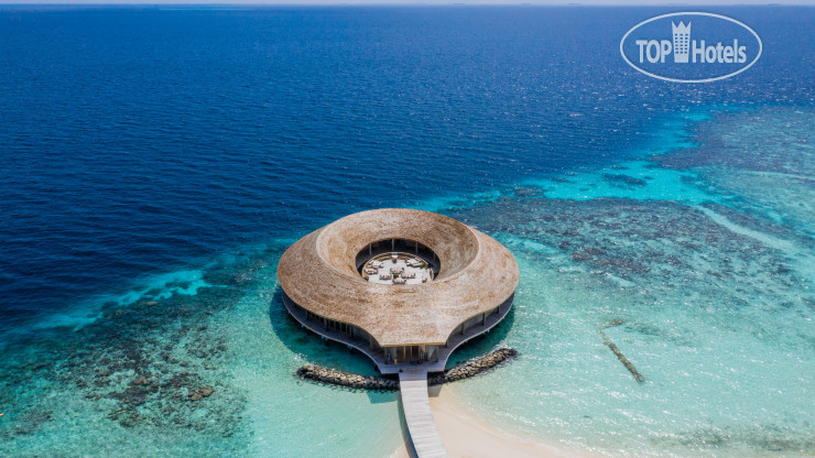 Hotelier's photos Kagi Maldives Resort and Spa 5*