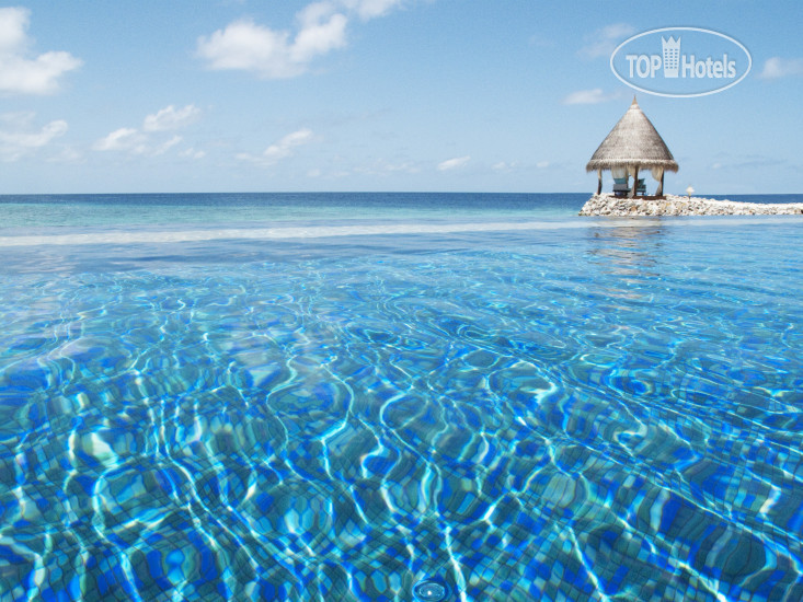 Hotelier's photos Taj Coral Reef Resort & Spa 5*