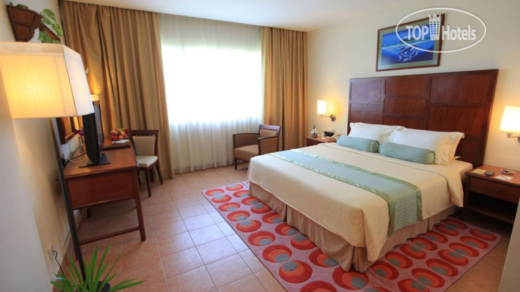 New photos from tourists Hulhule Island 4*