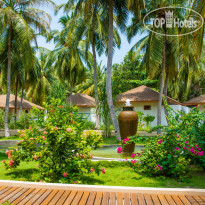 Reethi Faru Resort 