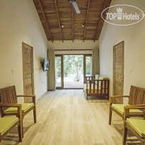 Reethi Faru Resort 