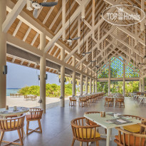 Emerald Faarufushi Resort & Spa
