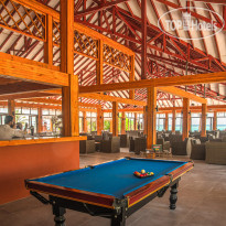 Brennia Kottefaru La Pella Main Bar