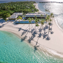 Infinity Pool  в Alila Kothaifaru Maldives 5*