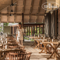 Four Seasons Resort Seychelles at Desroches Island