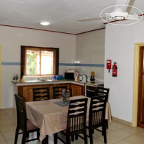 Hostellerie Guest House 