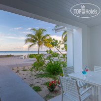 Le Nautique Luxury Waterfront Hotel 