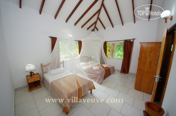 New photos from tourists Villa Veuve