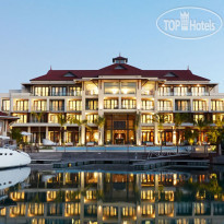 Eden Bleu Hotel 