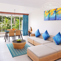 AVANI Seychelles Barbarons Resort & Spa