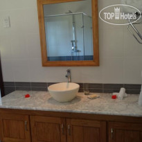 Sailfish Beach Villas 