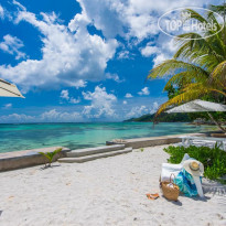 Le Nautique Beachfront Apartments Mahe 