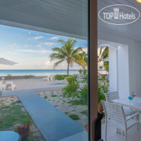 Le Nautique Beachfront Apartments Mahe 