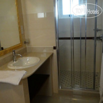 Cote dOr Apartments
