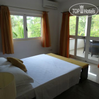 Cote dOr Apartments