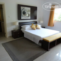 Cote dOr Apartments