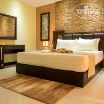 Oasis Hotel Restaurant & Spa