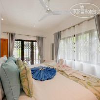 Palm Holiday Apartments