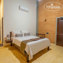 Anuras Elephant Hotel 