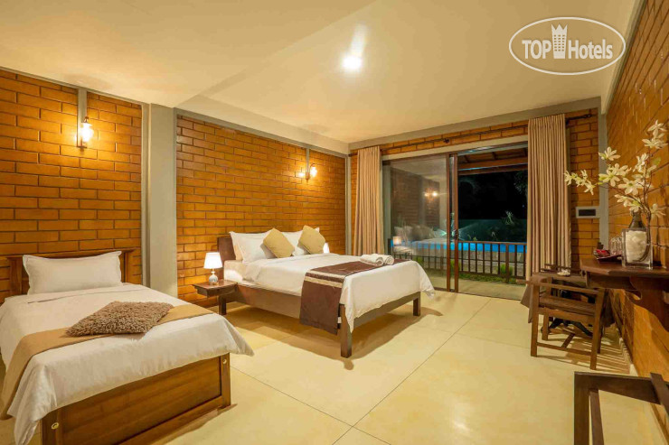 Anura's Elephant Hotel