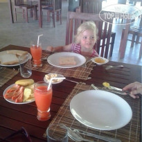 Ocean Ripples Resort Wadduwa Continental Breakfast