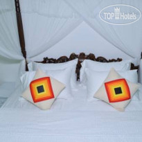 Chara Beach Villa
