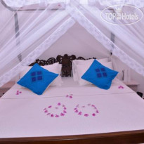Chara Beach Villa