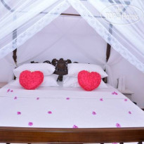 Chara Beach Villa