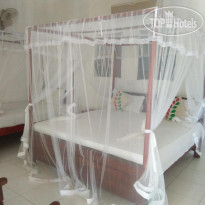 Rock Beach Villa Talpe 