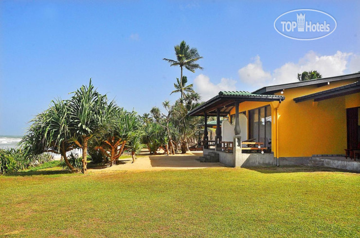 The Beach Cabanas Retreat & Spa