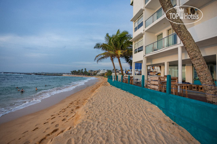 Hotel photo Hikkaduwa Beach Hotel 3*