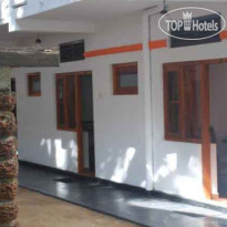 International Beach Hotel & Restaurant 