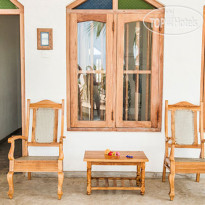 International Beach Hotel & Restaurant 