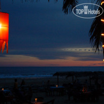 International Beach Hotel & Restaurant 