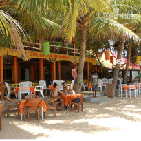International Beach Hotel & Restaurant 