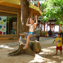 International Beach Hotel & Restaurant 