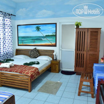 Happy Tuna Guesthouse