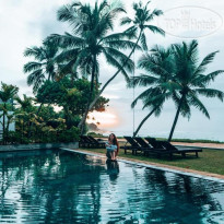 Ubuntu Beach Villas by Reveal 