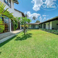 Ubuntu Beach Villas by Reveal