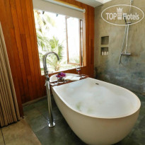 Ubuntu Beach Villas by Reveal