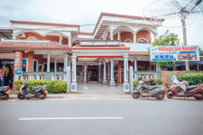 The Village Inn Resort