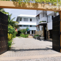 St.Lachlan Hotel & Suites