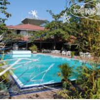 Tree of Life Бассейн