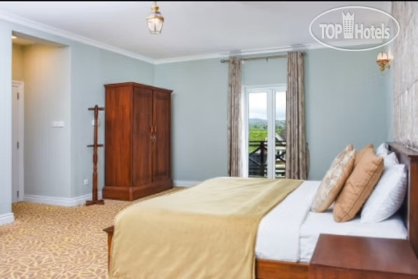 Hotel photo Little England By Joes 5*