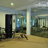Peacock Beach Hotel Тренажерный зал 