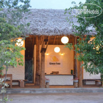 Giman Free Beach Resort 